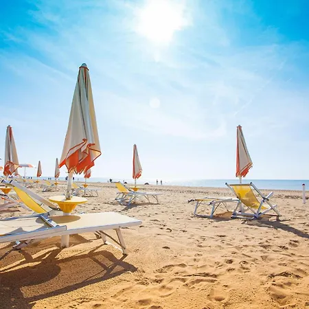 Cozy Flat With Spacious Terrace Bibione