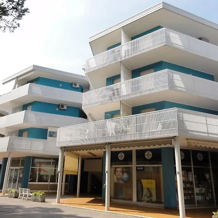 Cozy Flat With Spacious Terrace *